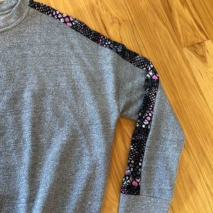 EVEREVE (Peyton Jensen label) sweatshirt with stained glass sleeve detail